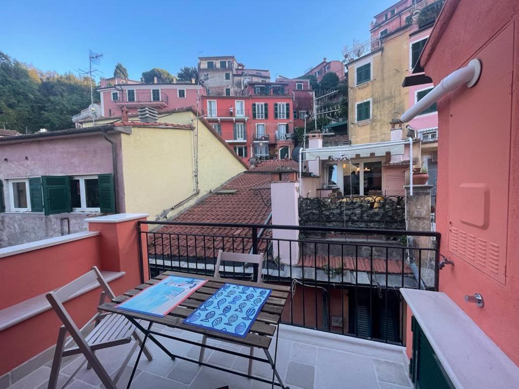 Suite Ventidue - Fronte Mare Lerici Εξωτερικό φωτογραφία